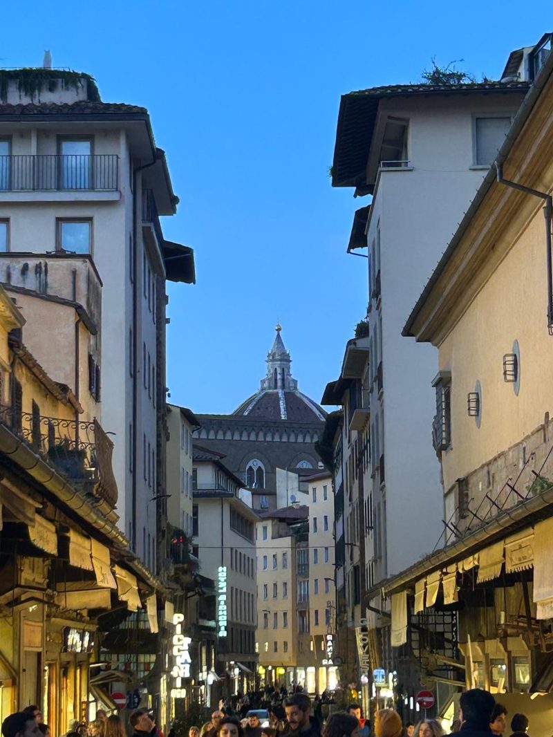 Lucas Ximenes em Florença